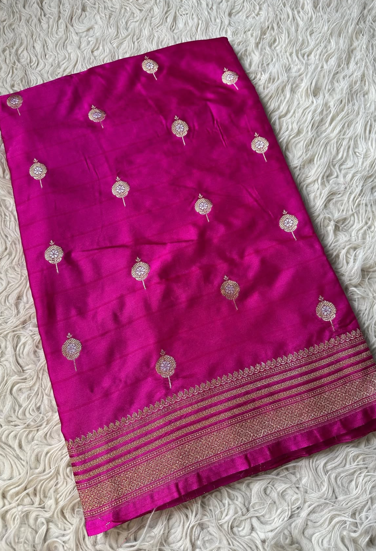 Exclusive banaras mashru satin silk sarees with allover weaving