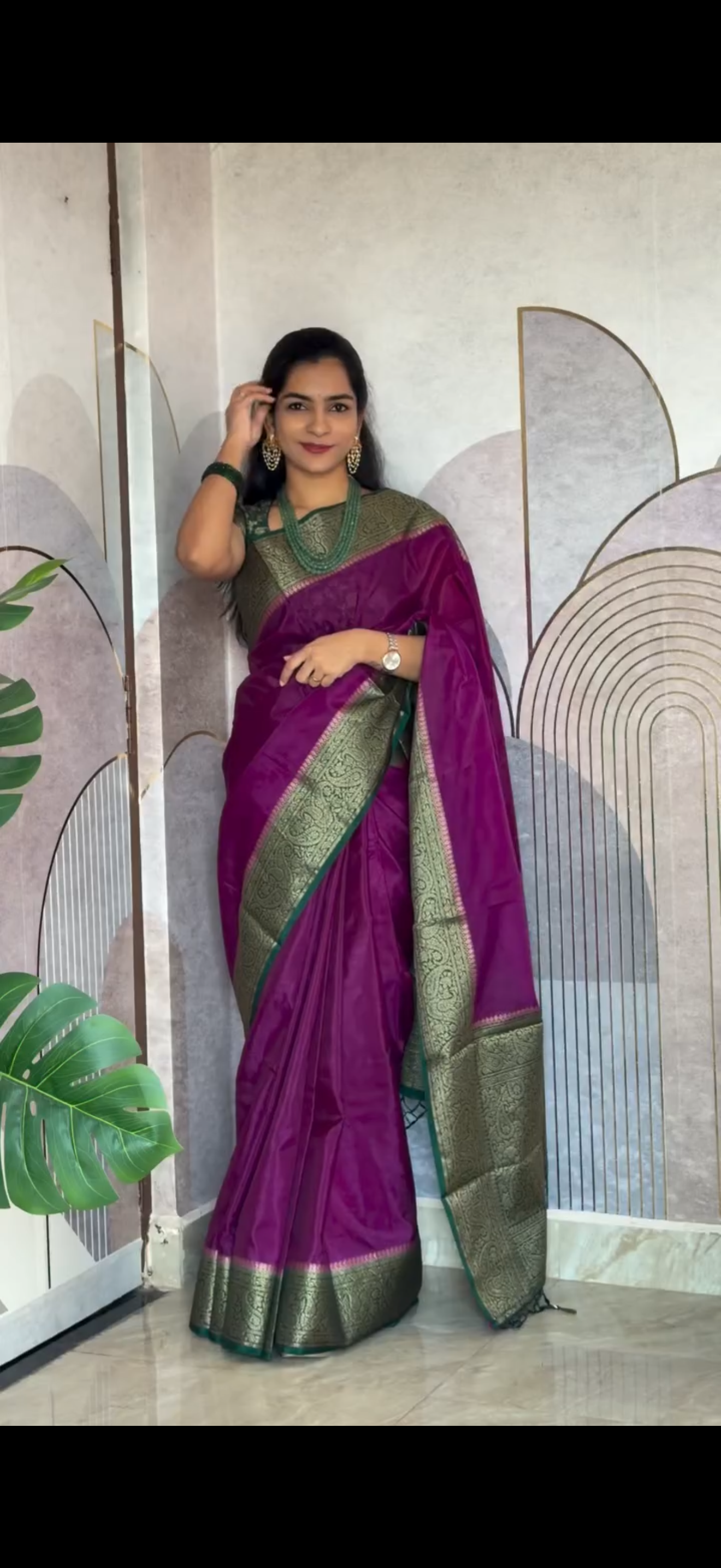 Classy banaras soft silk saree with weaving borders pallu and unstitched rich banaras blouse