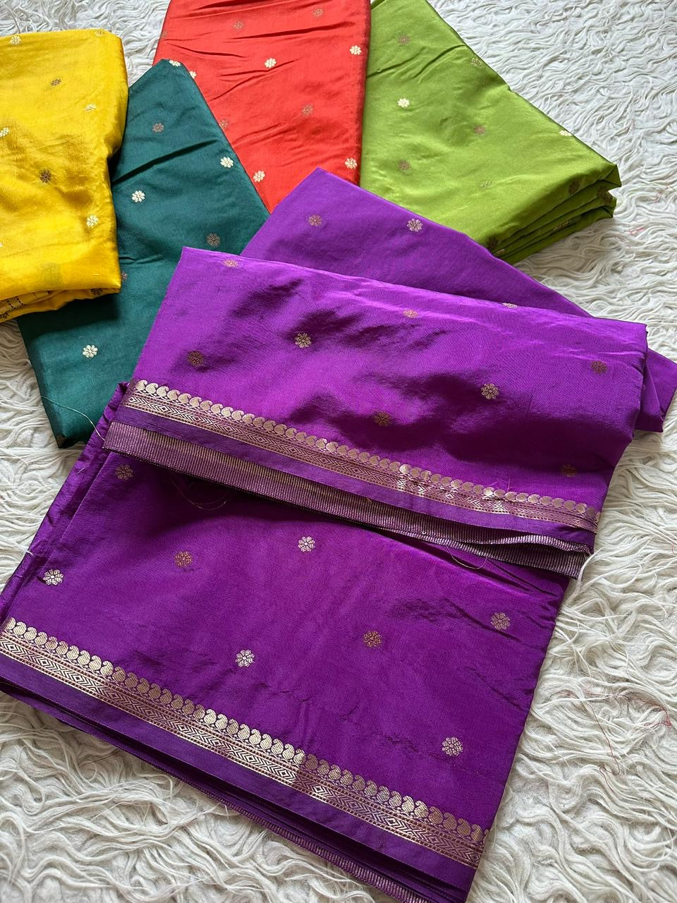 Vintage banaras soft silk sarees with allover weaving and rich unstitched blouse