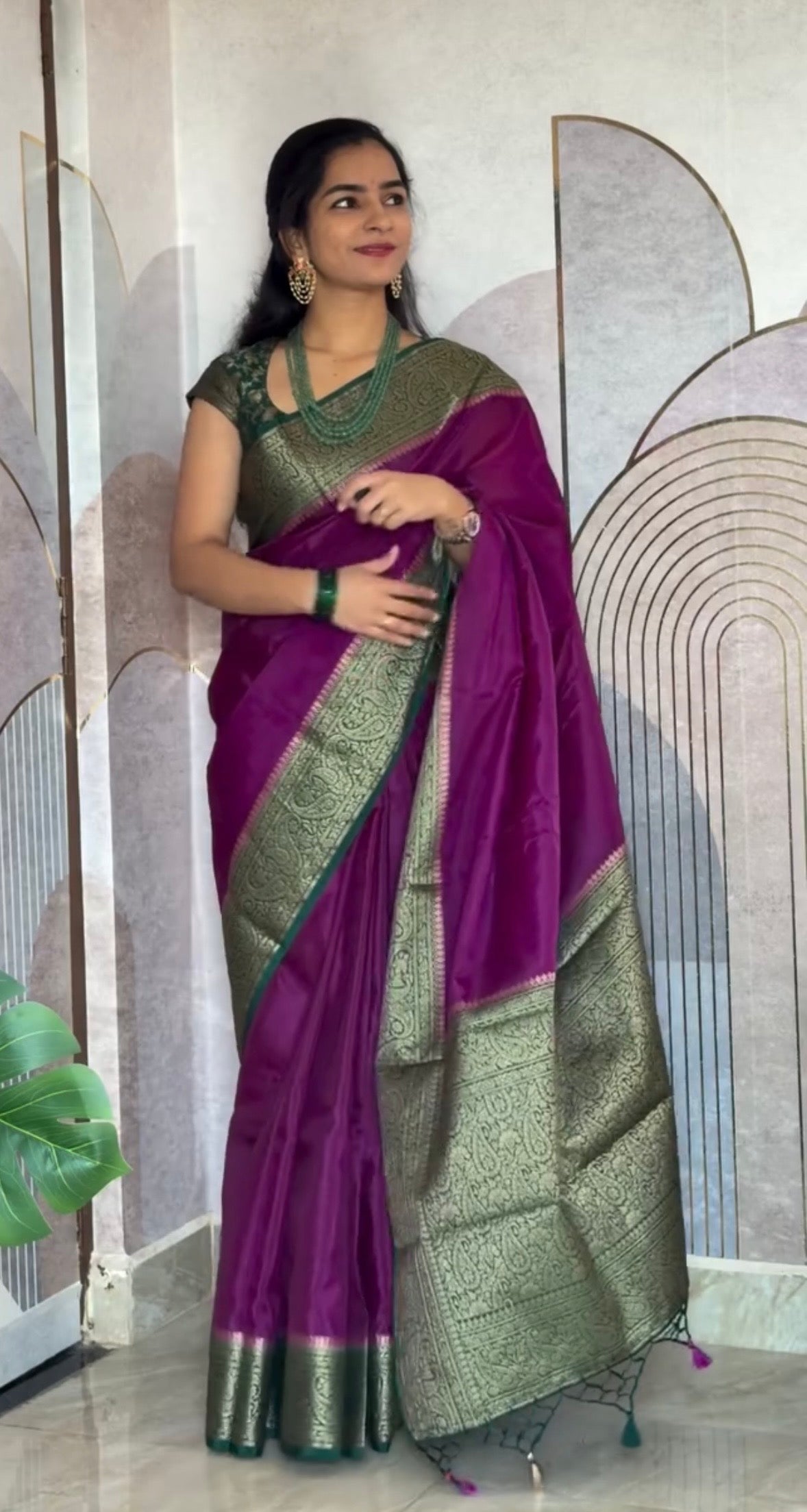Classy banaras soft silk saree with weaving borders pallu and unstitched rich banaras blouse