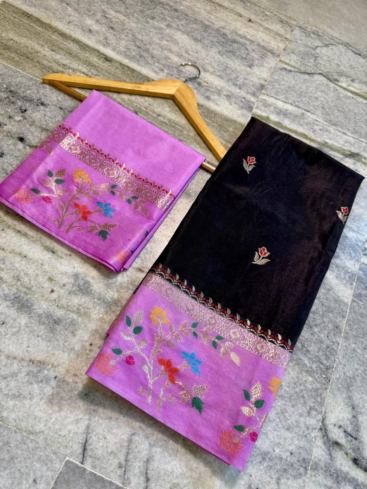 Bananas soft silk Sarees with meenakari weaving