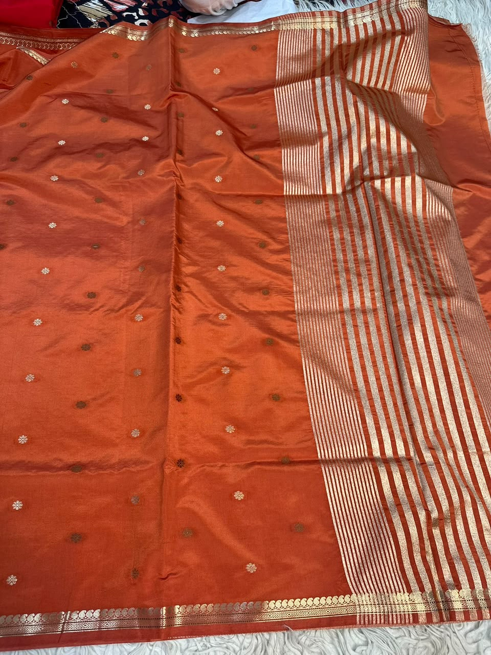 Vintage banaras soft silk sarees with allover weaving and rich unstitched blouse