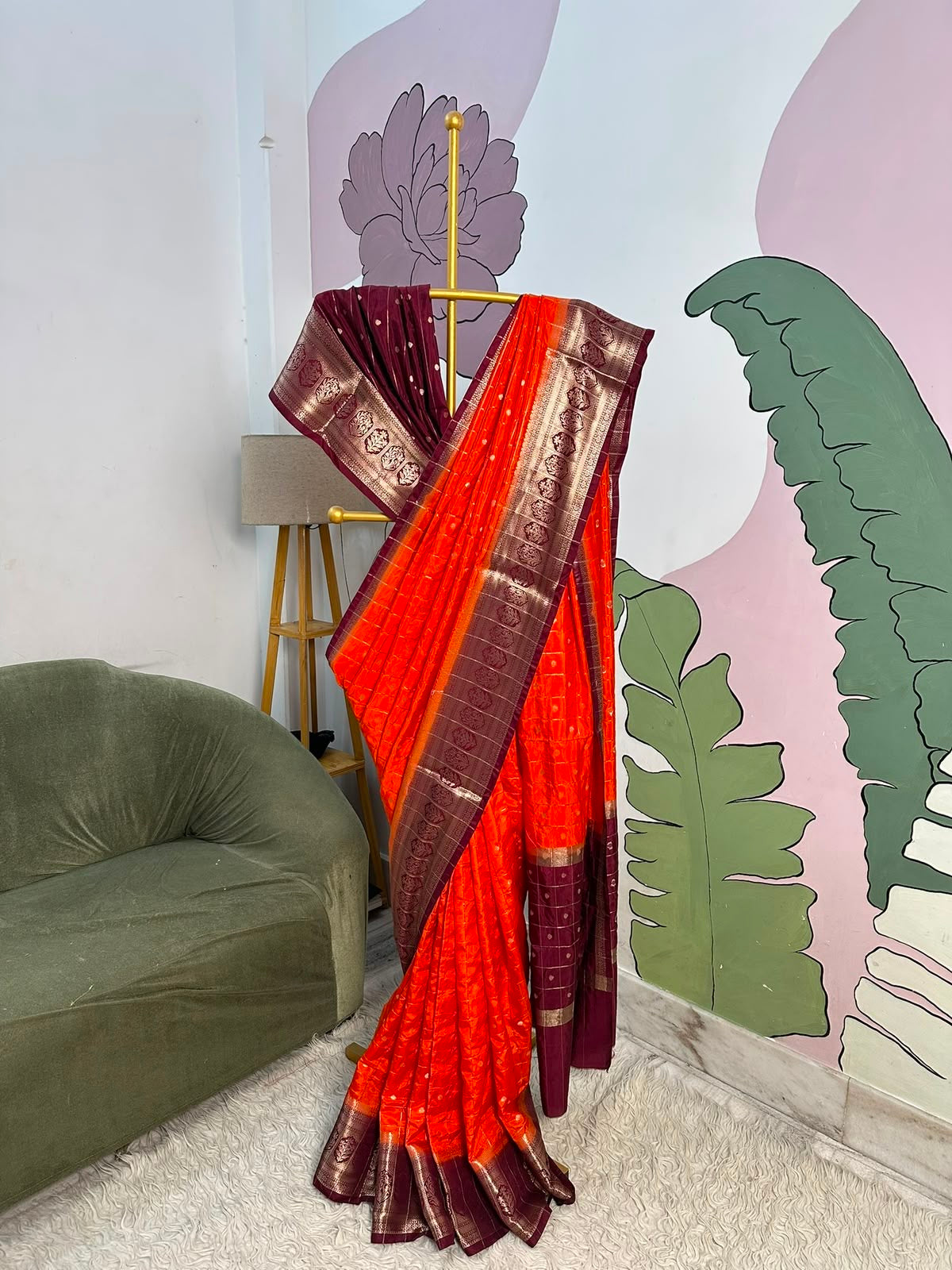 Vintage banaras soft silk sarees with checkered weaving unstitched blouse