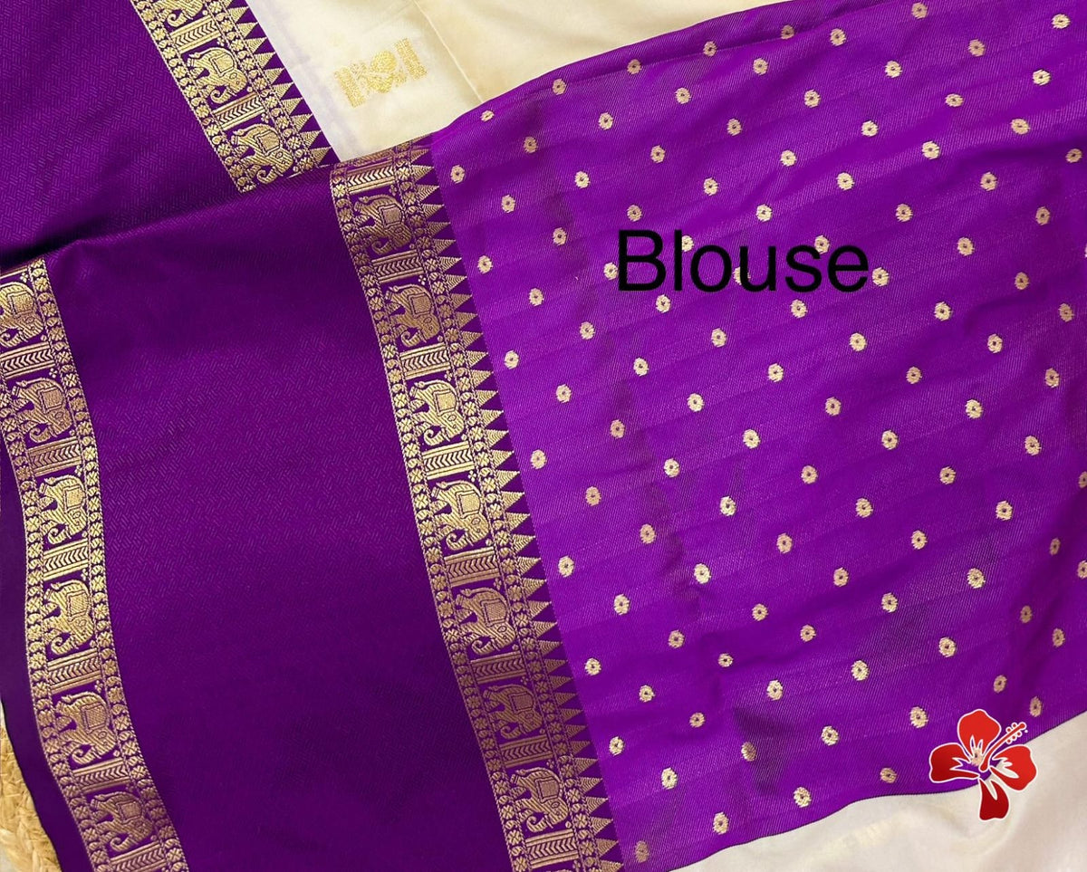 Banaras vintage soft silk saree with rich gap borders weaving allover and blouse