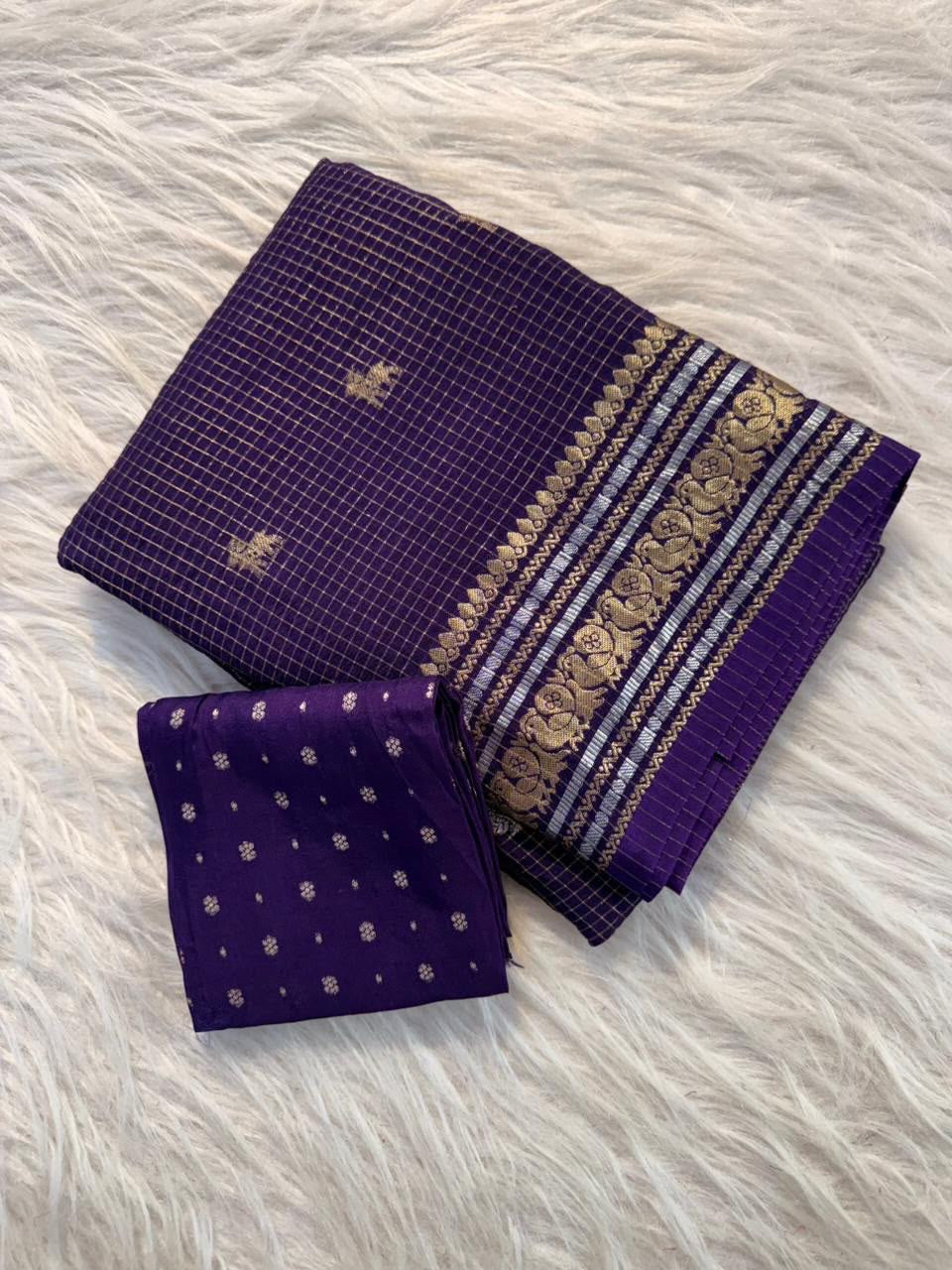 Vintage georgette checkered sarees with rich borders pallu and blouse