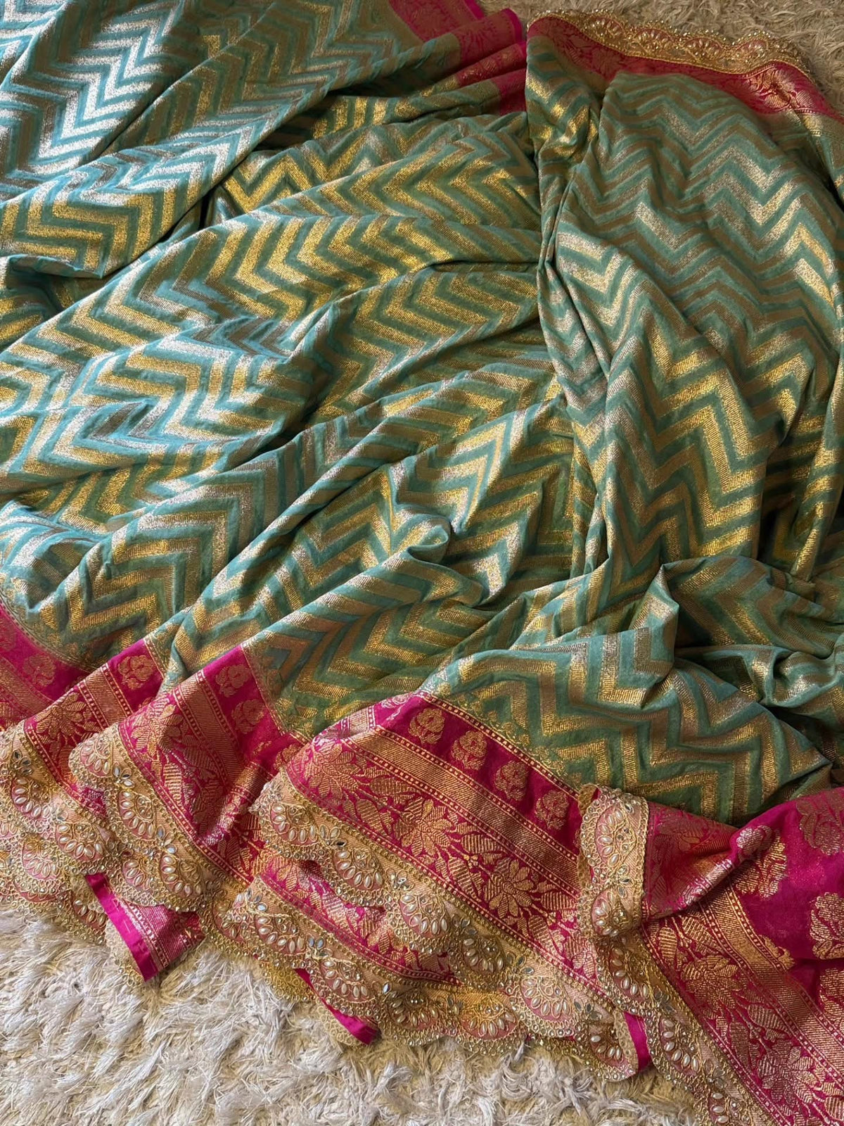 Banaras georgette silk saree with allover weaving and scalloped borders