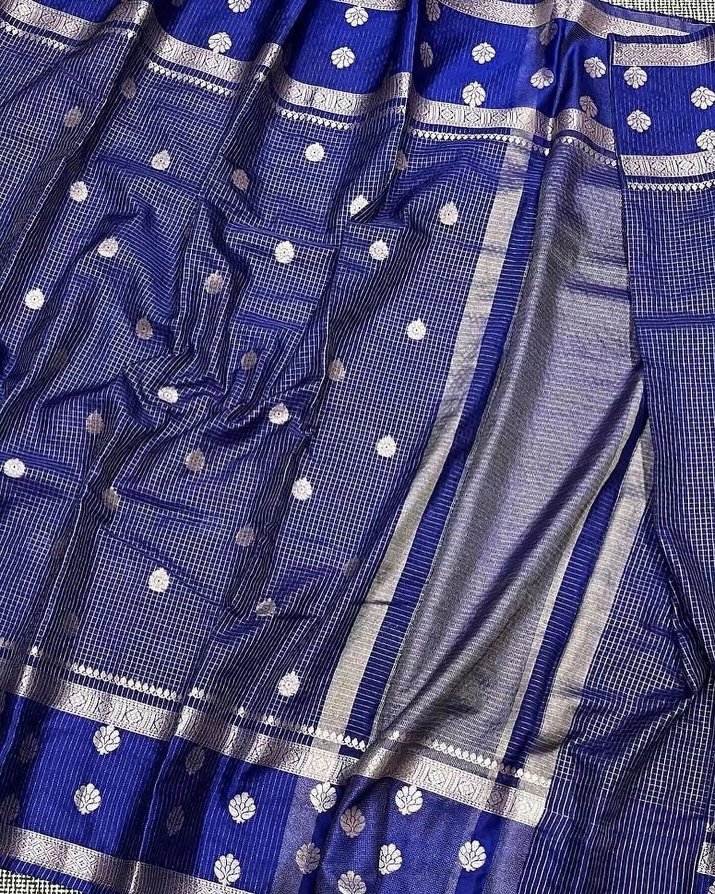 Banaras vintage soft silk sarees with allover weaving and unstitched blouse