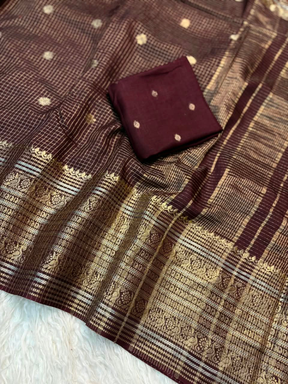 Vintage banaras crepe silk sarees in checkered weaving rich pallu and blouse