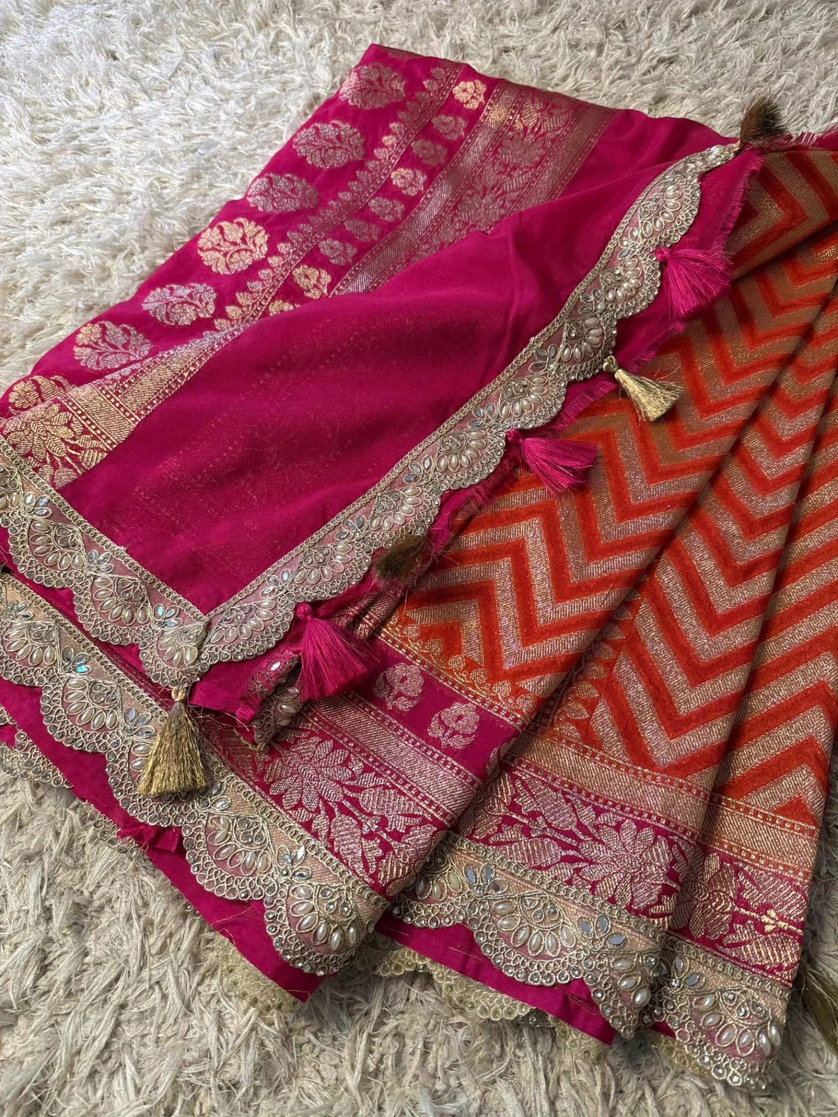 Banaras georgette silk saree with allover weaving and scalloped borders