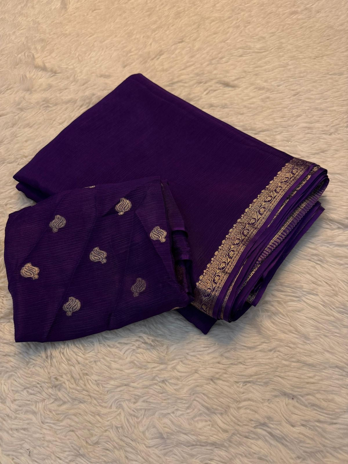 Chinnon sarees with rich weaving borders pallu and blouse