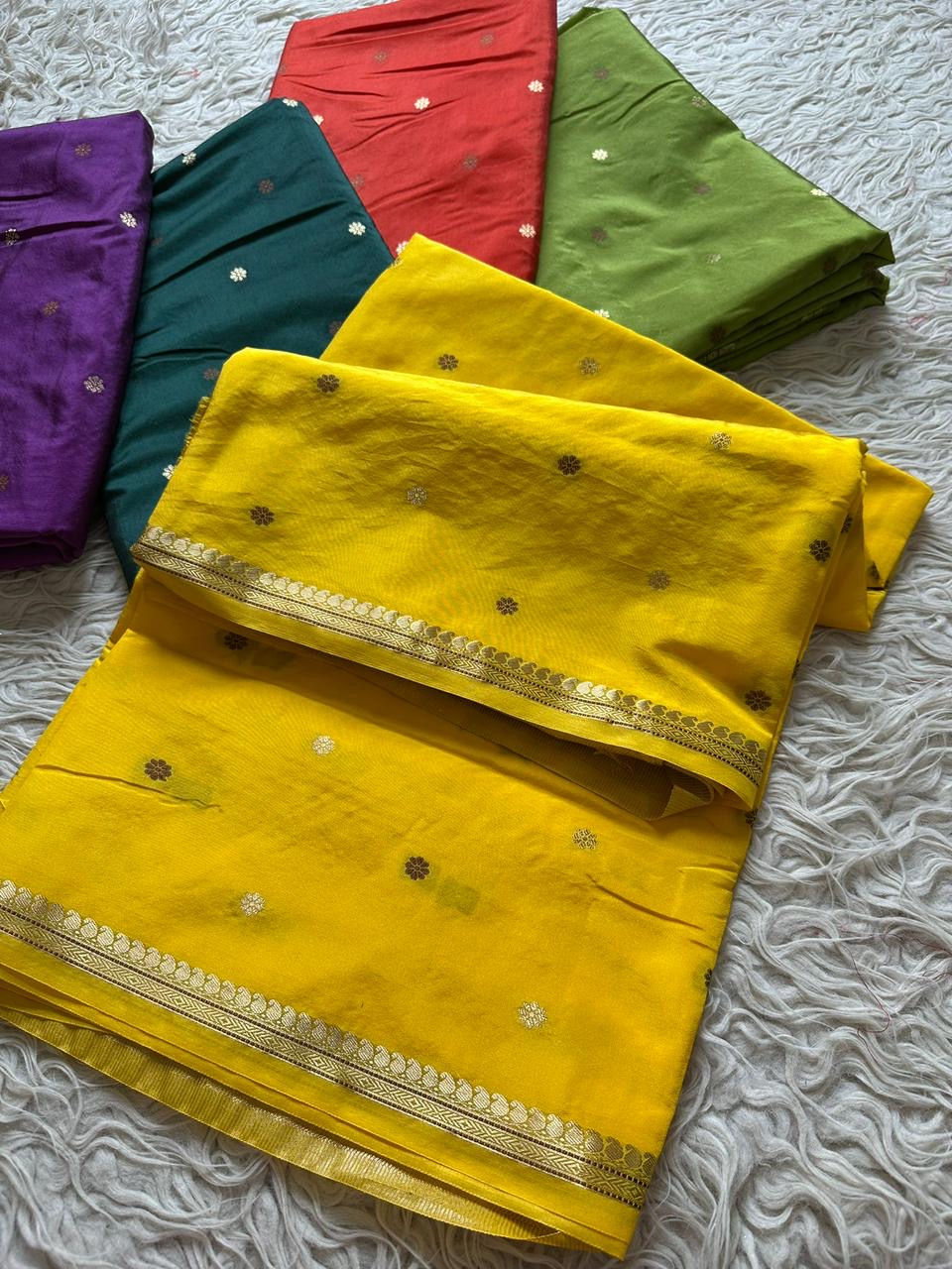 Vintage banaras soft silk sarees with allover weaving and rich unstitched blouse