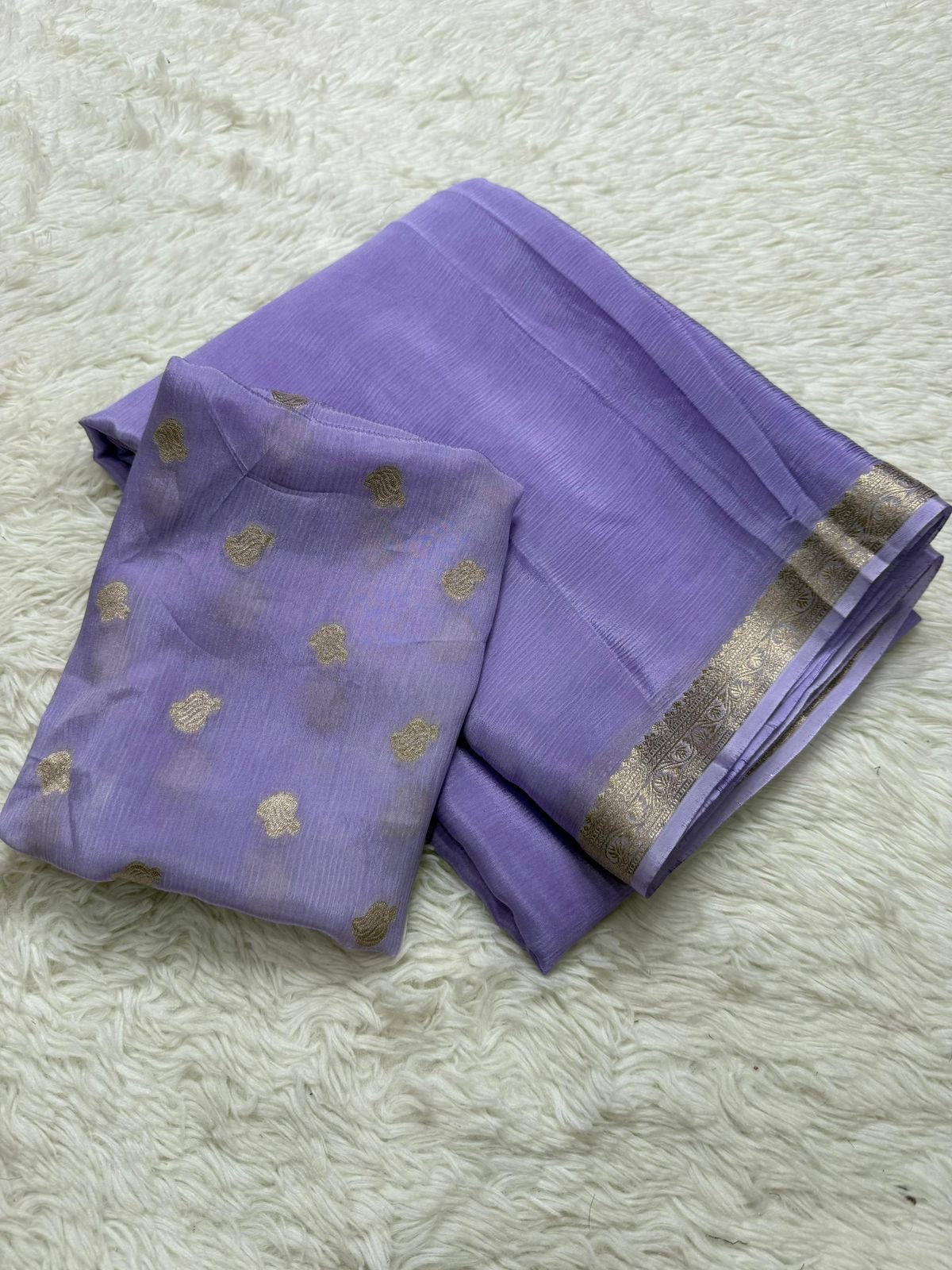 Chinnon sarees with rich weaving borders pallu and blouse