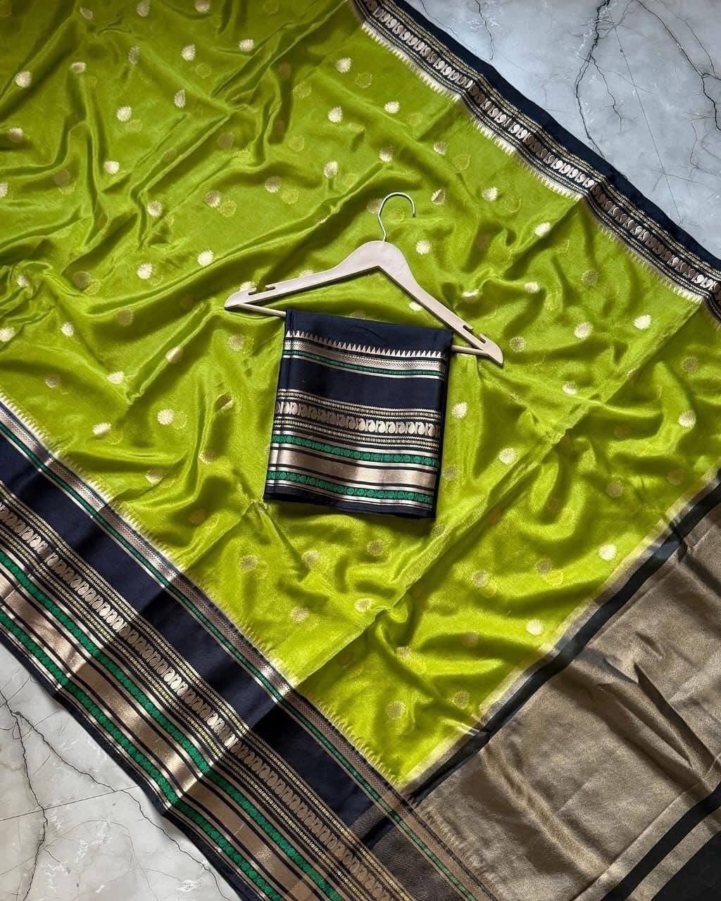 Vintage banaras soft silk sarees with rich weaving allover