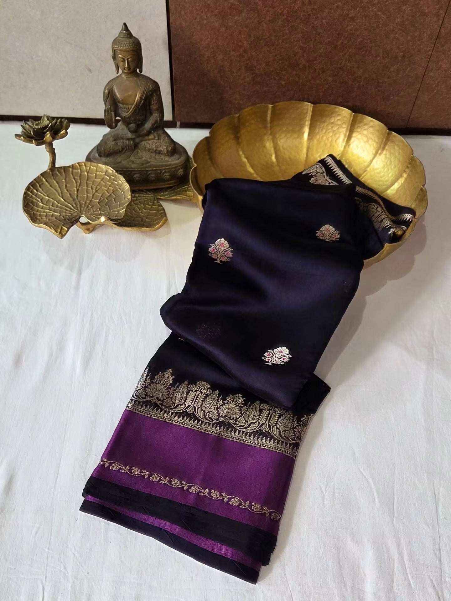 Exclusive banaras vintage soft silk sarees with rich weaving allover