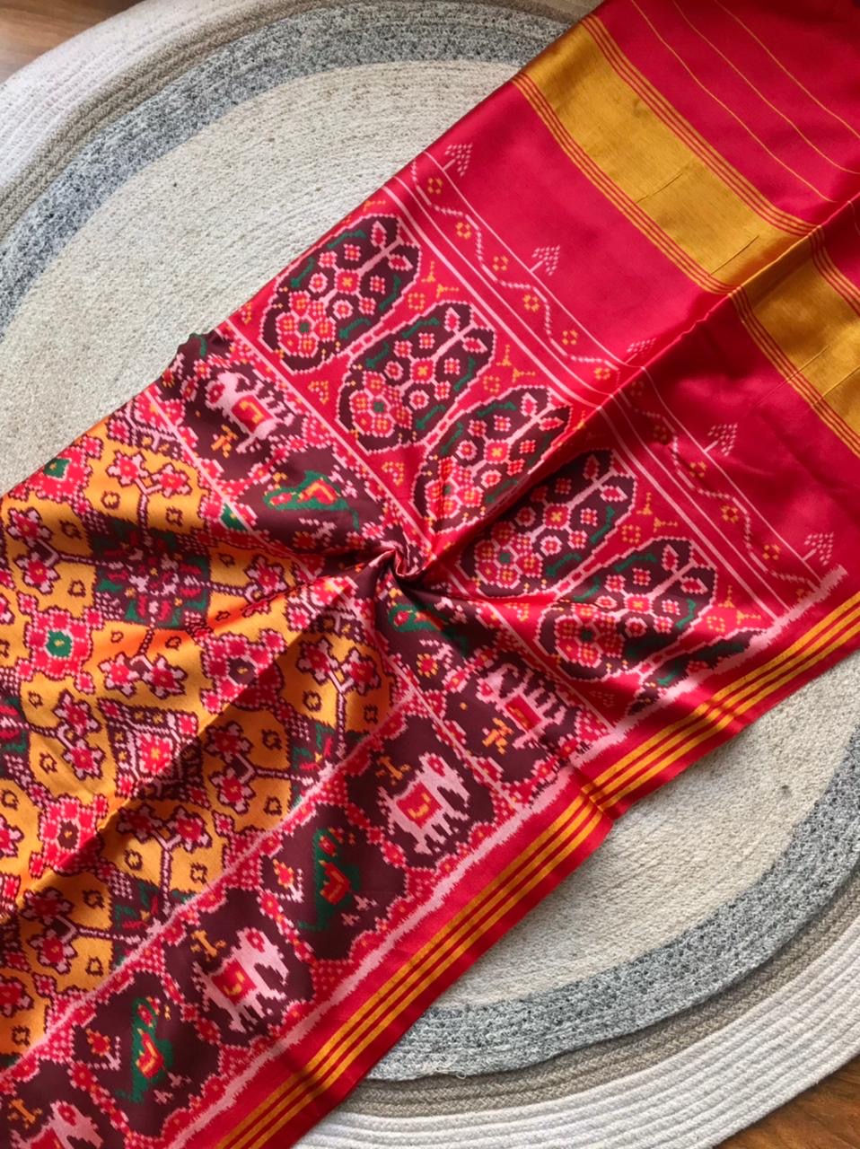 Fancy patan patola silk sarees unstitched blouse
