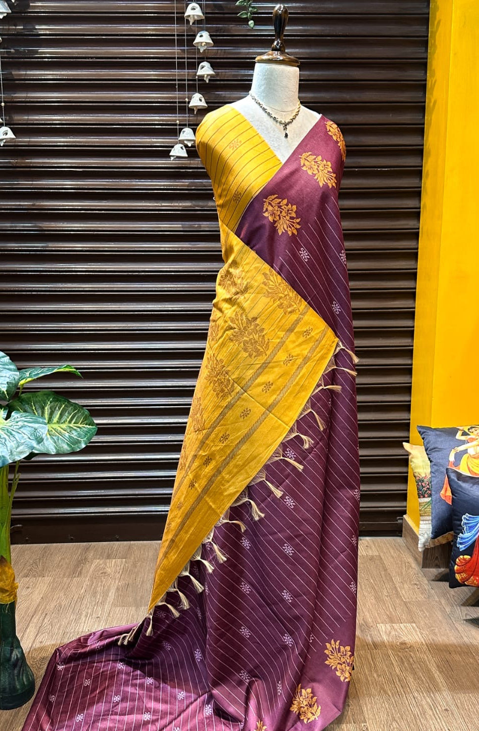 Fancy tussar silk cotton saree in unique combination