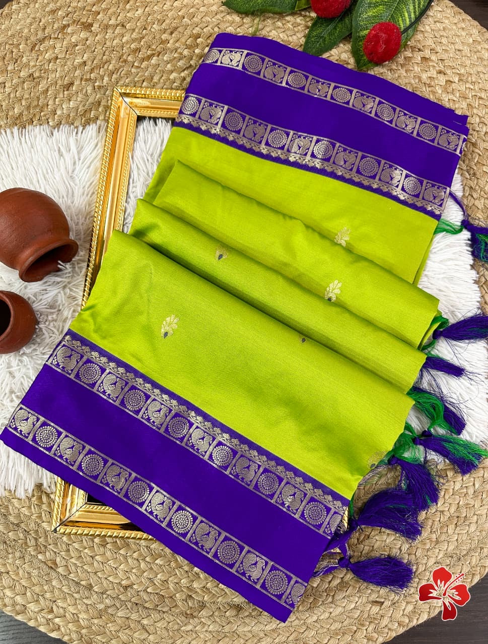 Vintage fancy banaras soft silk sarees with gap borders rich pallu and blouse unstitched