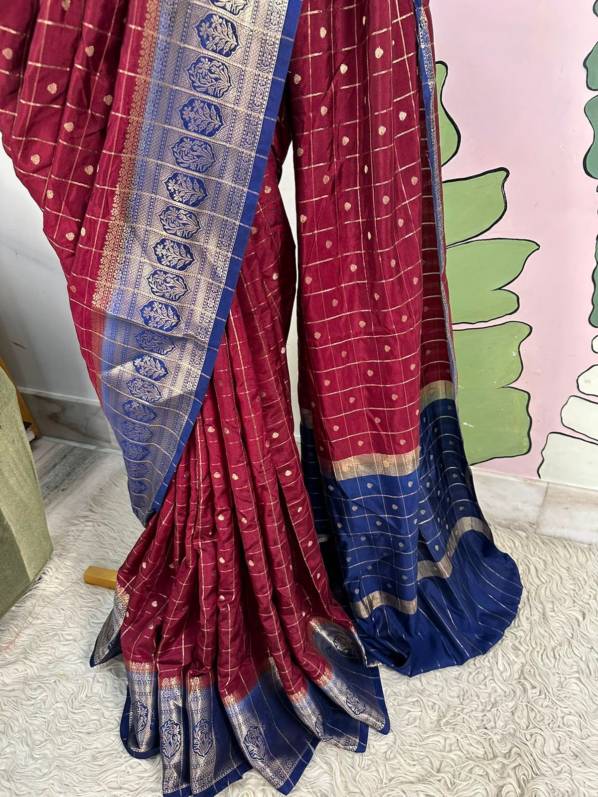 Vintage banaras soft silk sarees with checkered weaving unstitched blouse